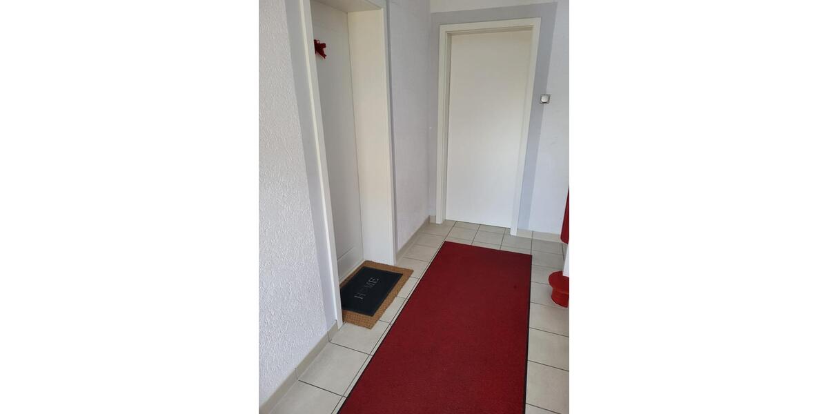 Etagenwohnung Siegburg - 2 Zimmer, 64 m&sup2;, 700&euro; | Angebot:25571239