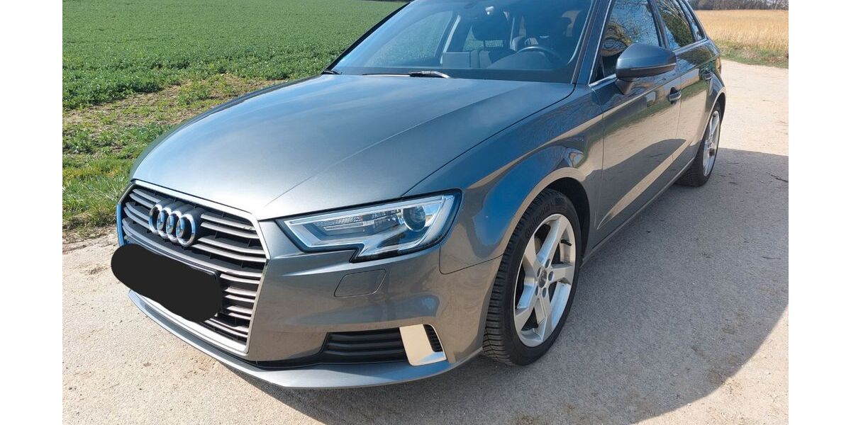 Audi A3 121.830 km 12.000 &euro; Rohr i.NB 93352