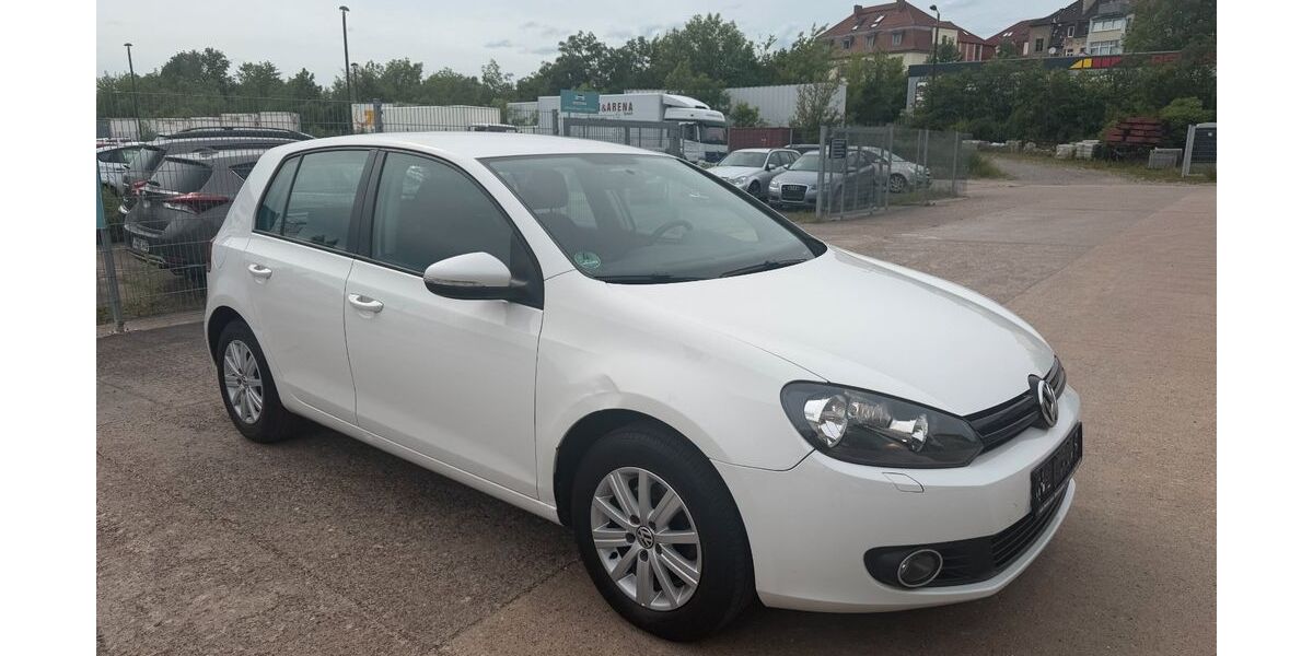 VW Golf 143.900 km 4.199 &euro; Weimar 99427