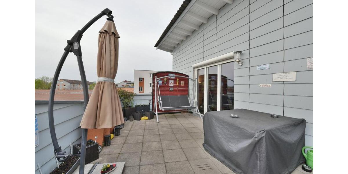 Dachgeschoßwohnung Weil am Rhein - 3 Zimmer, 73 m&sup2;, 930&euro; | Angebot:25408323