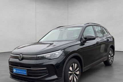 VW Tiguan 4.500 km 38.980 € Bordesholm 24582