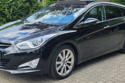 Hyundai i40 149.082 km 7.950 € Hamburg 22453
