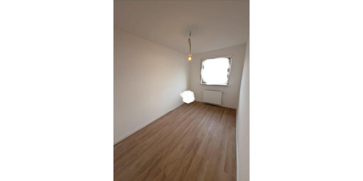 Erdgeschoßwohnung Eisenberg (Pfalz) - 3 Zimmer, 60 m&sup2;, 780&euro; | Angebot:26381947