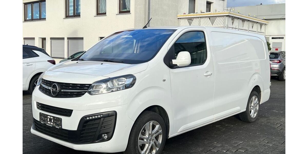 Opel Vivaro 145.180 km 12.200 &euro; Detmold 32758