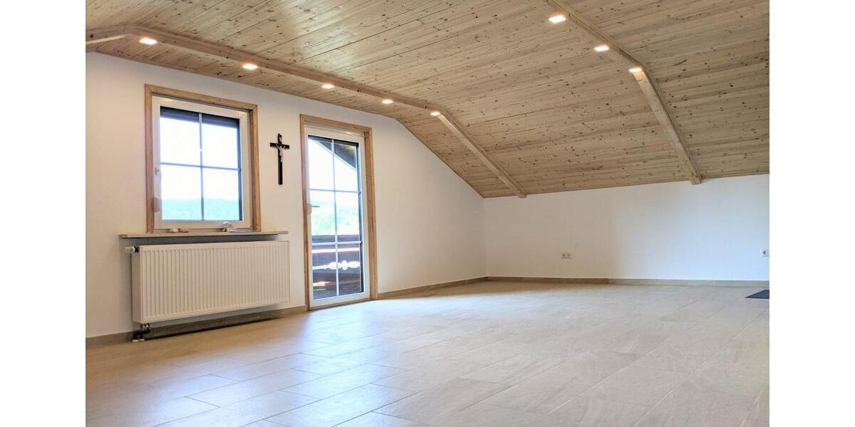 Einfamilienhaus Frauenau - 5 Zimmer, 180 m&sup2;, 580.000&euro; | Angebot:24119490
