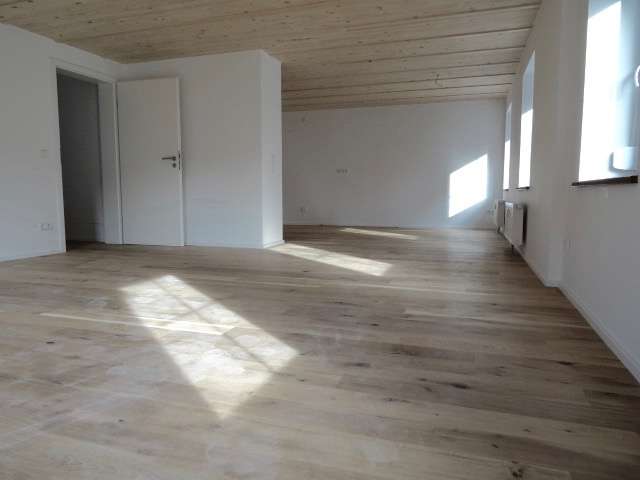 Wohnung zum Mieten in Lindenberg 1.090 € 105 m²