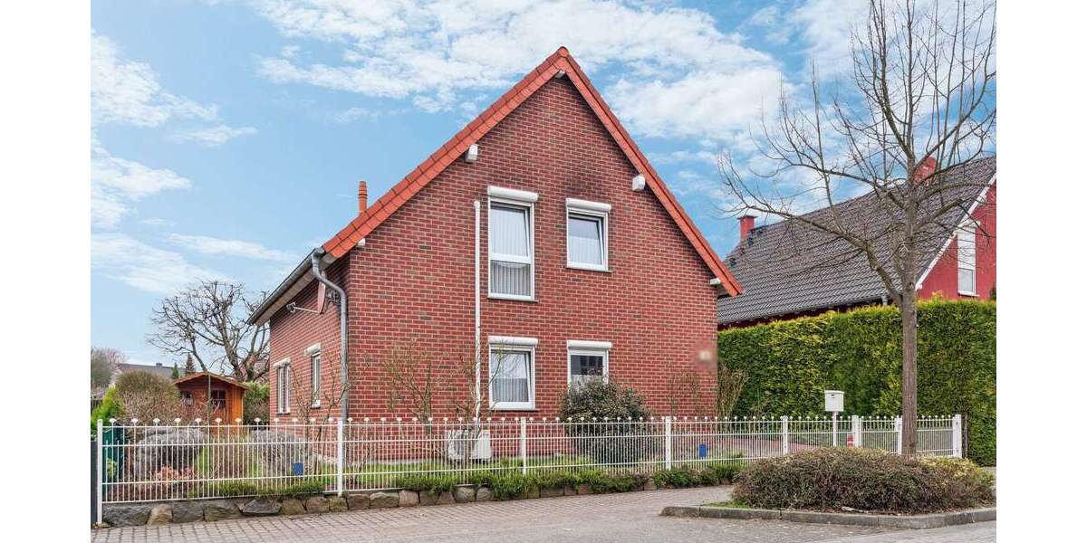 Haus zum Kaufen in Woltersdorf 495.000 € 127 m² 4 zimmer