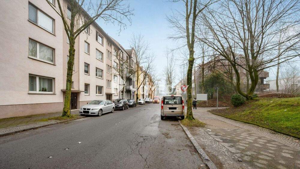 Etagenwohnung Bochum Hamme - 5 Zimmer, 116 m&sup2;, 239.000&euro; | Angebot:24608340
