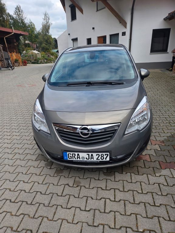 Opel Meriva 127.000 km 5.600 € Perlesreut 94157