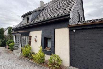 Haus Gevelsberg - 6 Zimmer, 125 m&sup2;, 900&euro; | Angebot:25051483