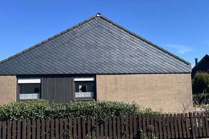 Haus zum Mieten in Langenfeld 900 € 128 m² 4 zimmer