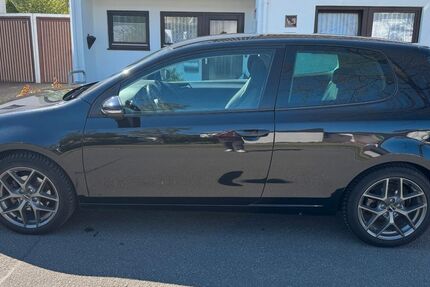 VW Golf 158.000 km 6.200 &euro; Bremen 28279