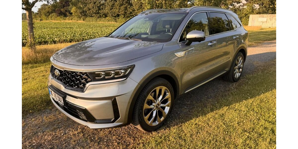 Kia Sorento 106.588 km 32.700 &euro; Köln 50767
