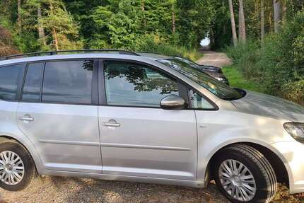 VW Touran 174.256 km 8.900 € Wiesbaden 65203