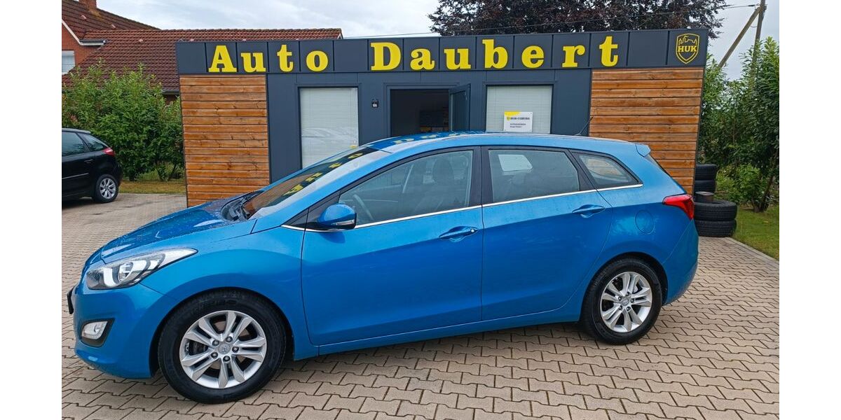 Hyundai i30 119.000 km 7.500 &euro; Moormerland 26802