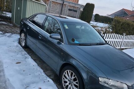 Audi A4 274.000 km 2.399 &euro; Traunreut 83374