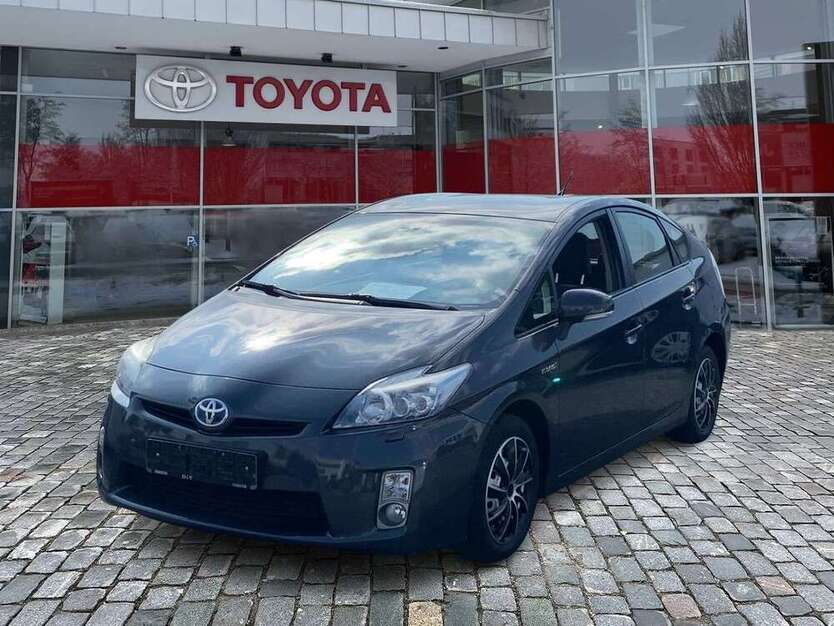 PRIUs
