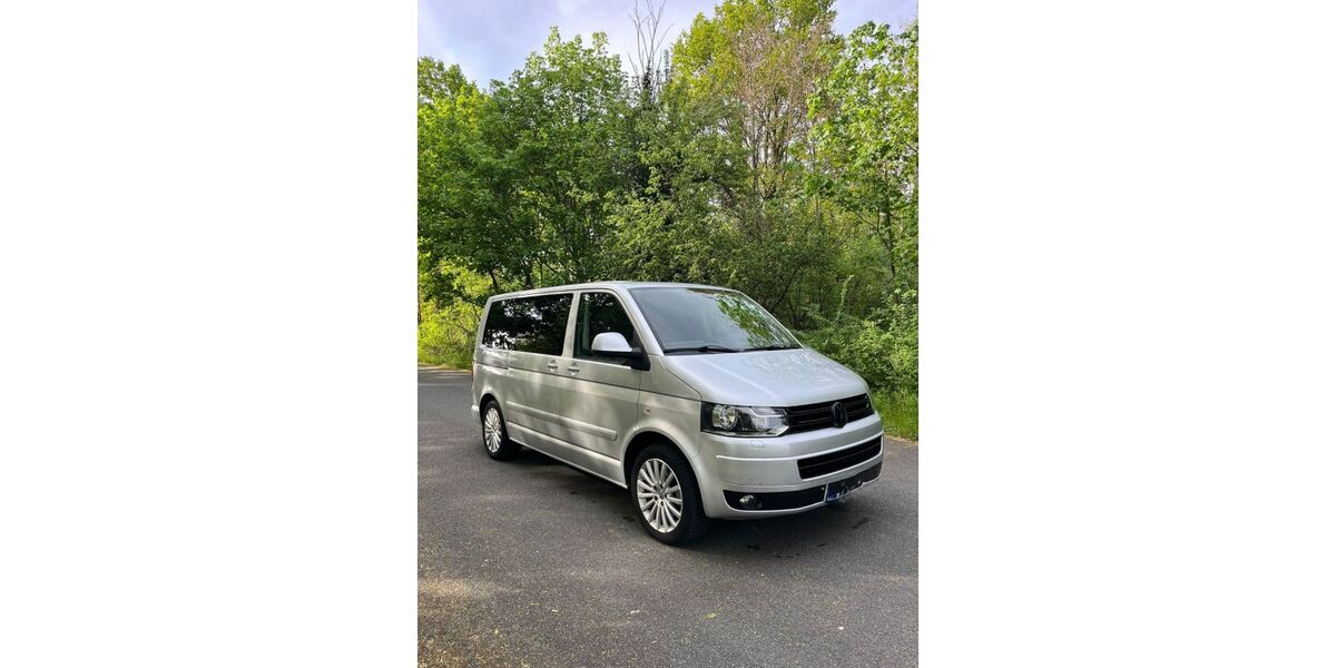 VW T5 Multivan 198.000 km 16.900 &euro; Jüterbog 14913