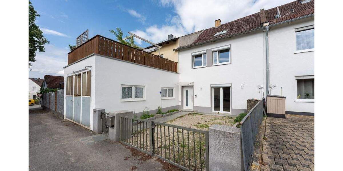 Reihenmittelhaus Straubing - 4 Zimmer, 121 m&sup2;, 1.140&euro; | Angebot:25399325