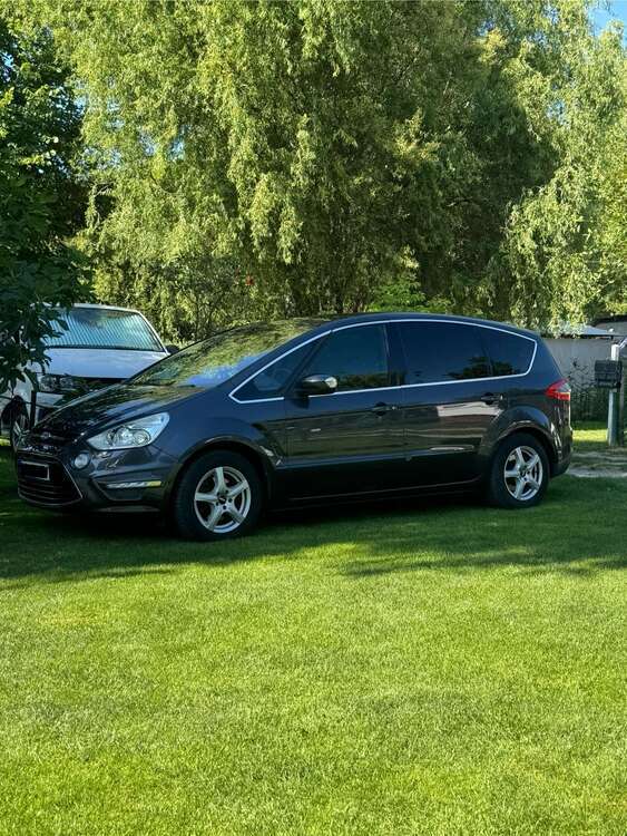 S-Max