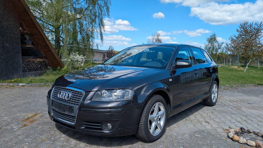 Audi A3 162.000 km 3.699 &euro; Werder 14542