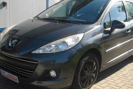 Peugeot 207 78.000 km 3.999 &euro; Aichach 86551