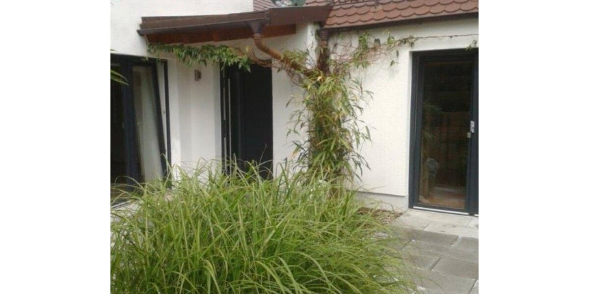 Doppelhaushälfte Pommelsbrunn - 4 Zimmer, 130 m&sup2;, 1.680&euro; | Angebot:26320938