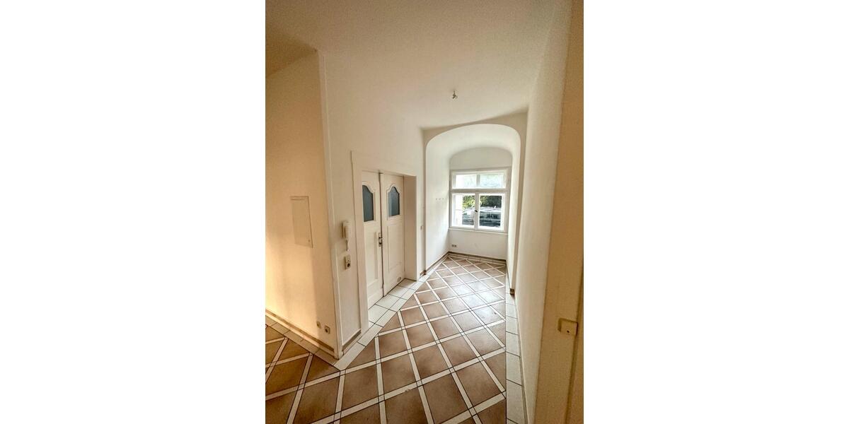 Erdgeschoßwohnung Wurzen - 5 Zimmer, 152 m&sup2;, 1.190&euro; | Angebot:25048399
