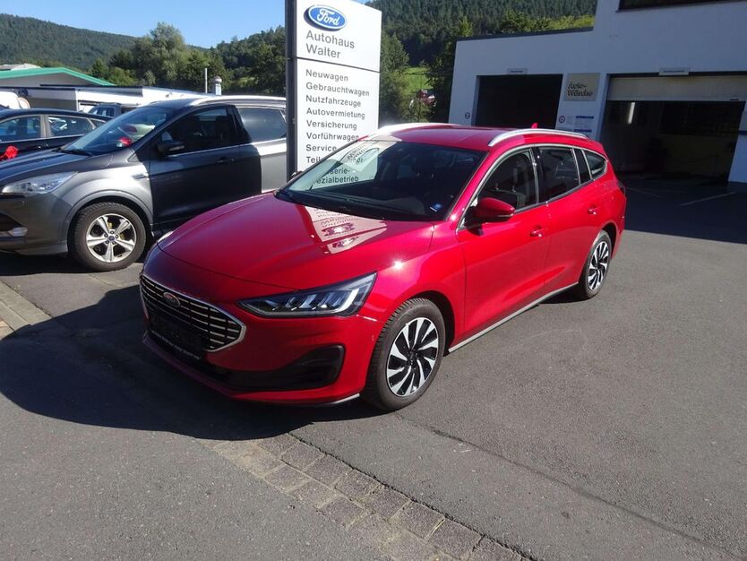 Ford Focus 8.800 km 23.900 € Kirchzell 63931