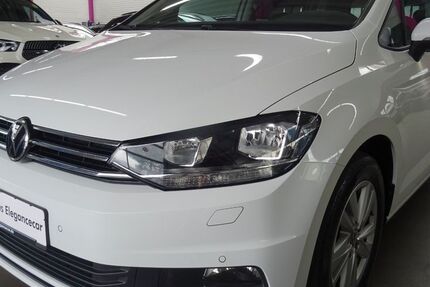 VW Touran 105.800 km 24.949 € Holzgerlingen bei Stuttgart 71088