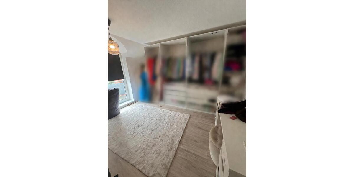 Reihenhaus Hatten - 4 Zimmer, 115 m&sup2;, 1.250&euro; | Angebot:26030713