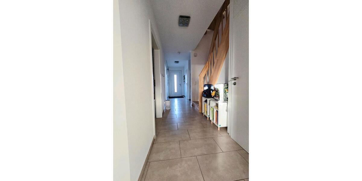 Geräumiges 5,5-Zimmer Reihenmittelhaus in Spielstraße 5.5 zimmer