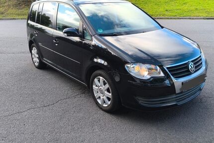 VW Touran 190.000 km 3.700 € Minheim 54518