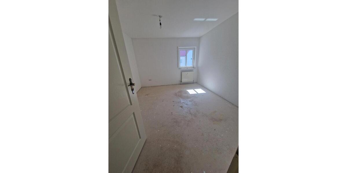 Etagenwohnung Dudenhofen - 4 Zimmer, 121 m&sup2;, 325.000&euro; | Angebot:26762922