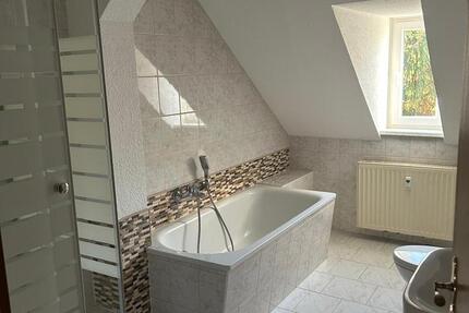 2-Zimmer-Wohnung mit renoviertem Bad und tollem Ausblick in Aue 2 zimmer