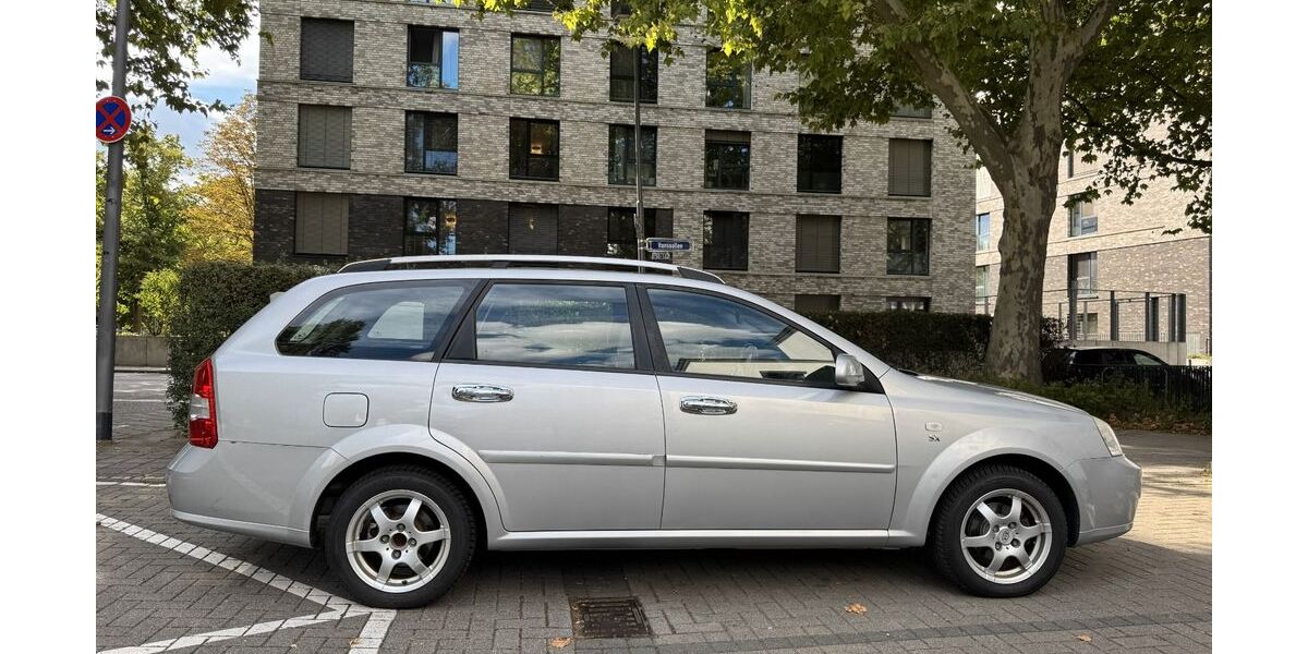 Chevrolet Nubira 53.867 km 3.200 &euro; Frankfurt am Main 60431