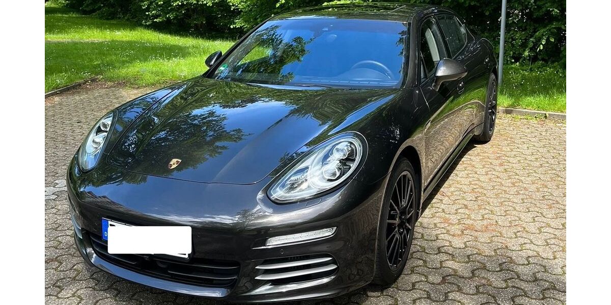 Porsche Panamera 69.300 km 47.990 &euro; Dortmund 44229