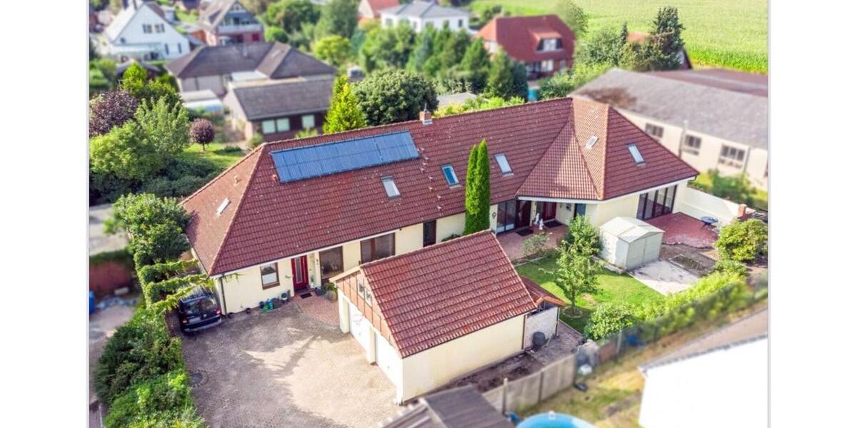 Wohngefühl wie im eigenen Haus: Wohnung in Oyten 5 zimmer