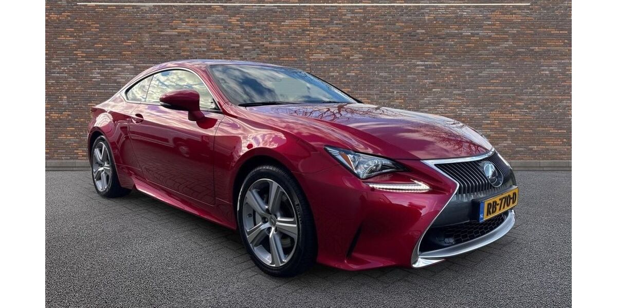 Lexus RC 300 86.732 km 28.999 &euro; Emmen 7821 