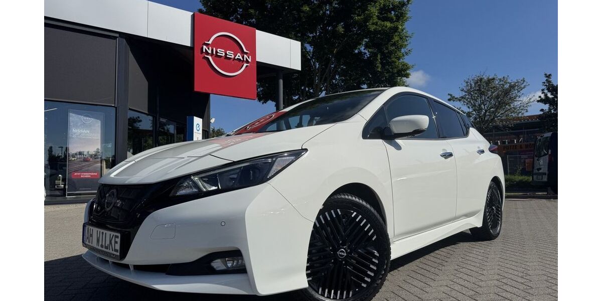 Nissan Leaf 31.776 km 16.990 &euro; Magdeburg 39120