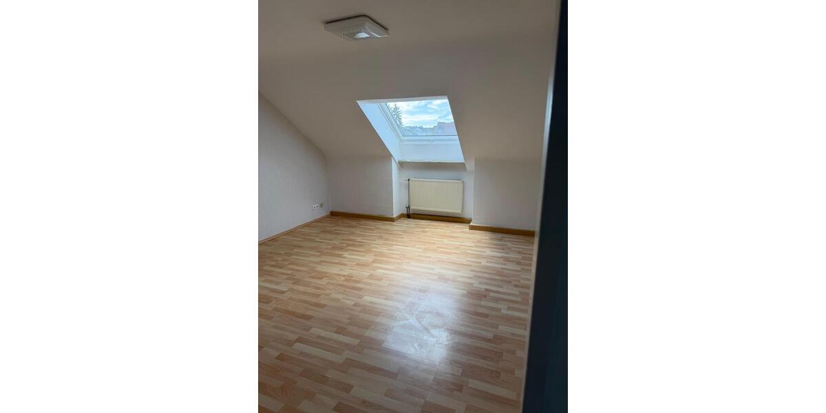 Dachgeschoßwohnung Mannheim Rheinau - 3 Zimmer, 70 m&sup2;, 900&euro; | Angebot:26404860