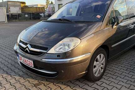 Citroen C8 220.000 km 2.800 &euro; Rodgau 63110
