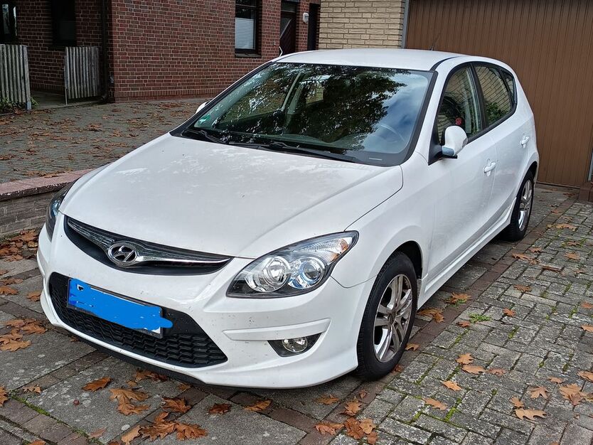 Hyundai i30 125.000 km 4.500 € Ehrenburg 27248