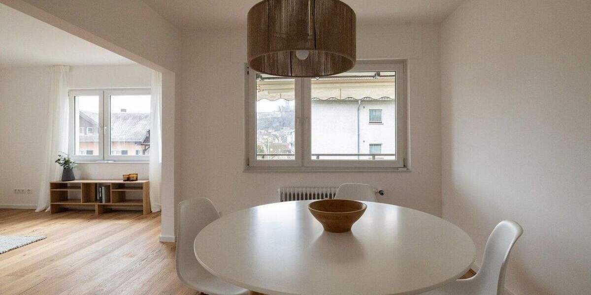 Etagenwohnung Königstein - 4 Zimmer, 104 m&sup2;, 479.000&euro; | Angebot:25845515