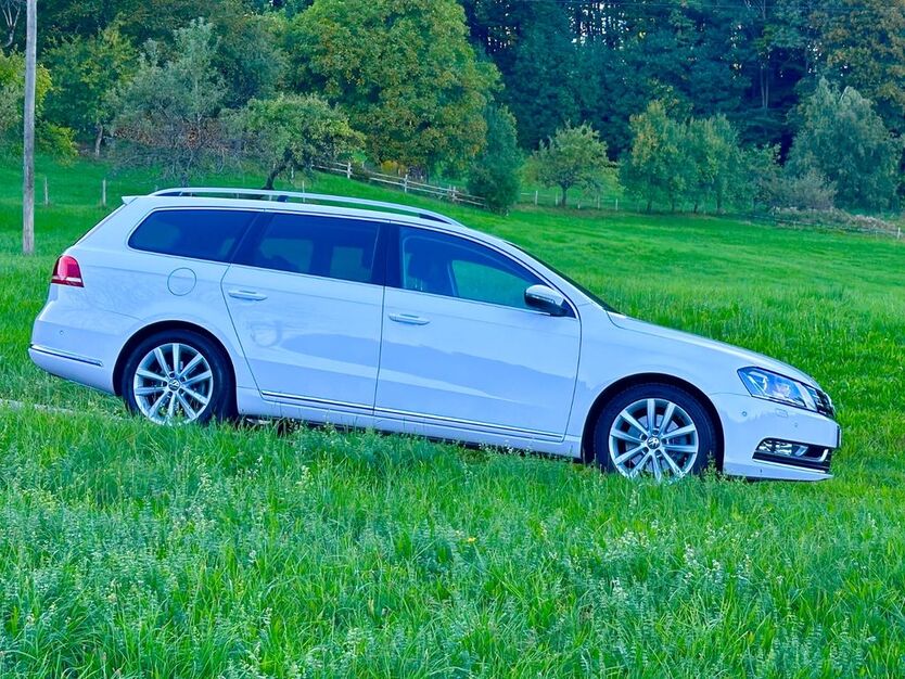 VW Passat 167.500 km 11.990 € Schliersee 83727