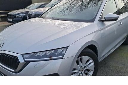 Skoda Octavia 14.798 km 23.290 &euro; Wolfsburg 38440