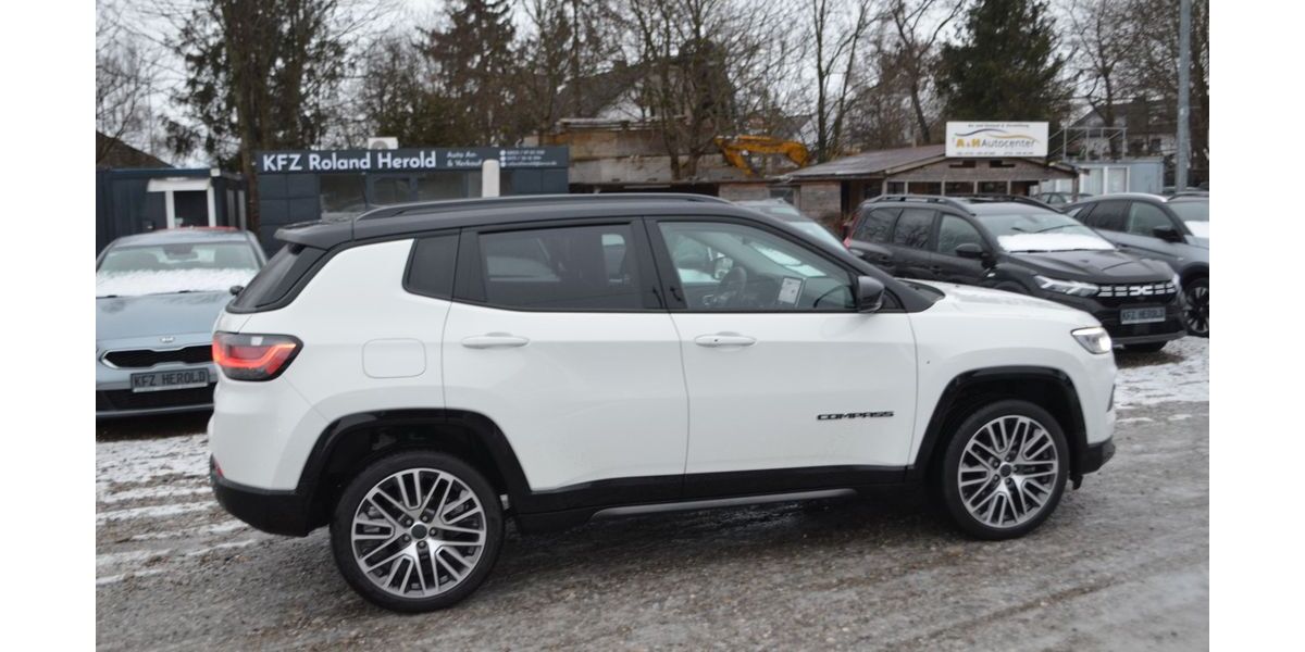 Jeep Compass 6.100 km 25.990 &euro; Königsbrunn 86343