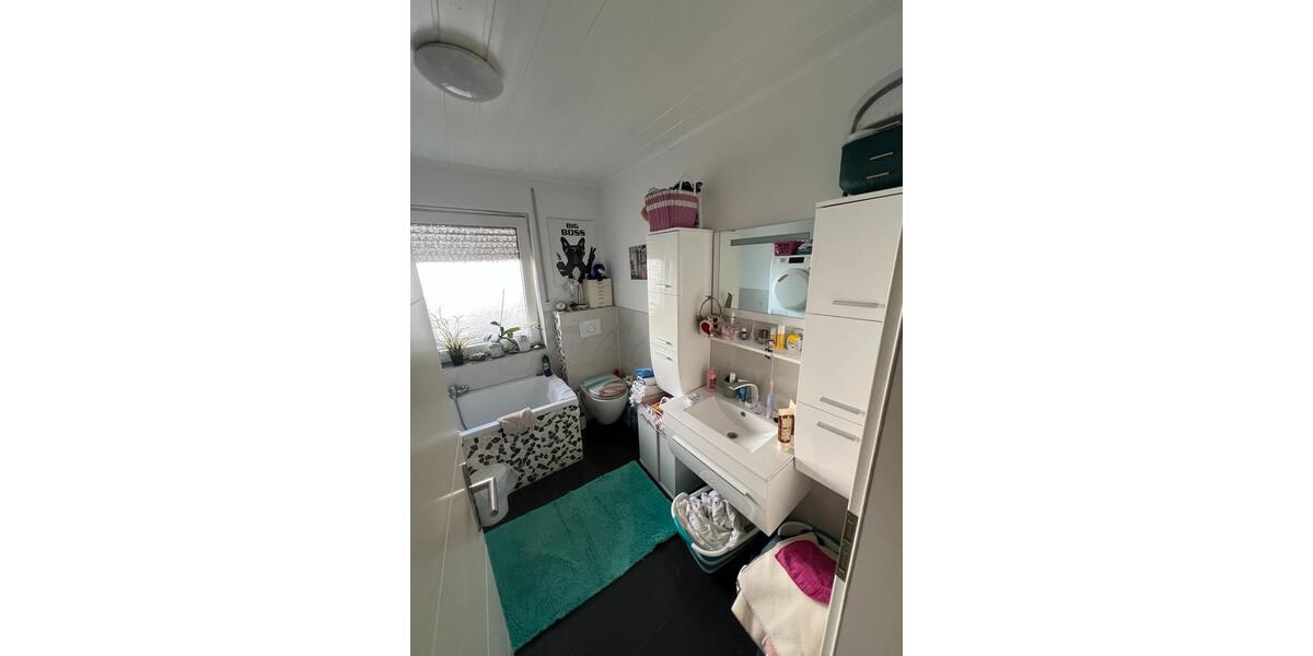 Erdgeschoßwohnung Enger - 3 Zimmer, 96 m&sup2;, 850&euro; | Angebot:26652911