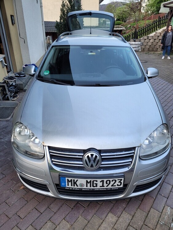 VW Golf V Variant 260.000 km 2.500 € Siegen 57072