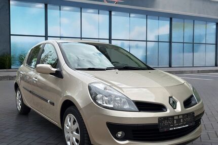 Renault Clio 57.900 km 5.999 &euro; Kremperheide 25569